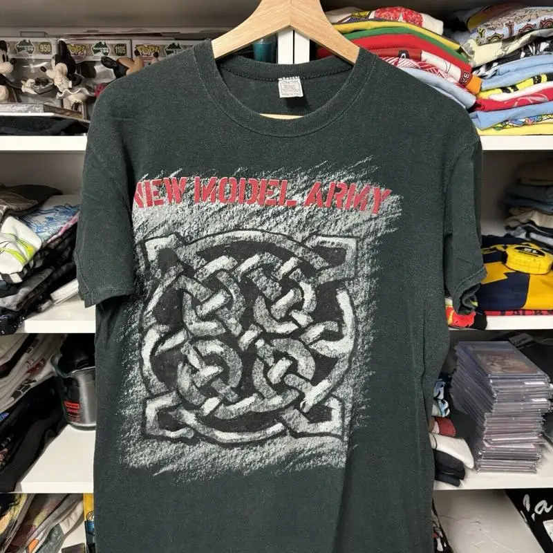 Reprint New Model Army 90S Vin - đánh giá và giá Band Tee Faded 90S