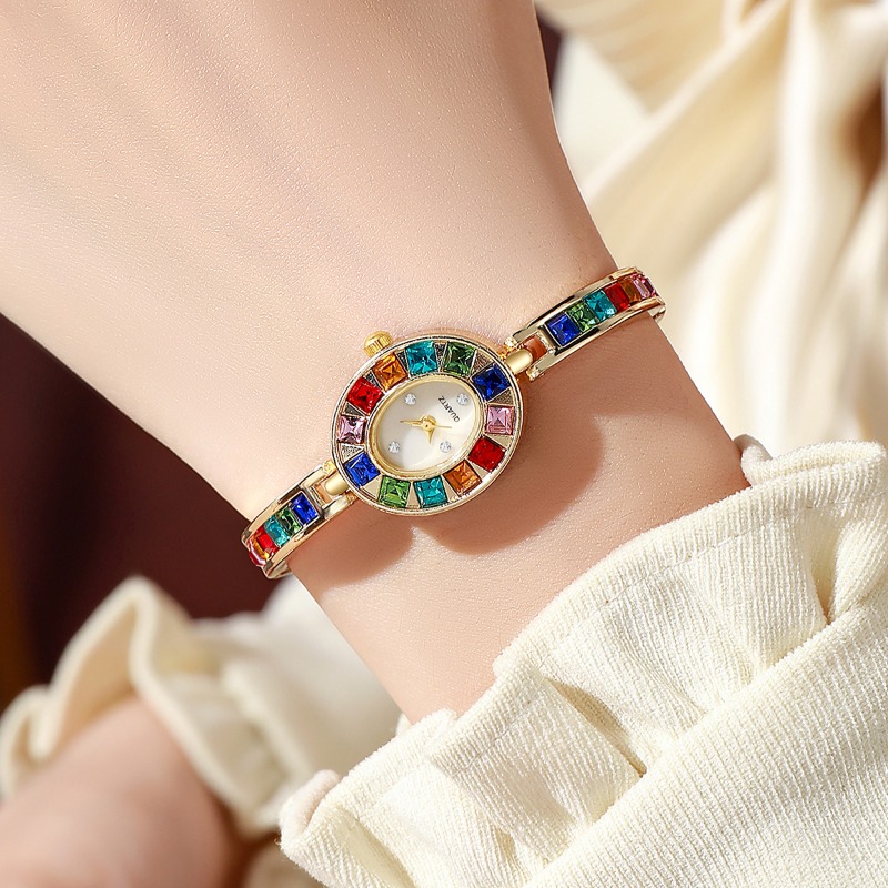 2pcs Elegant Colorful Rhinesto - đánh giá và giá Vintage Fashion Watches