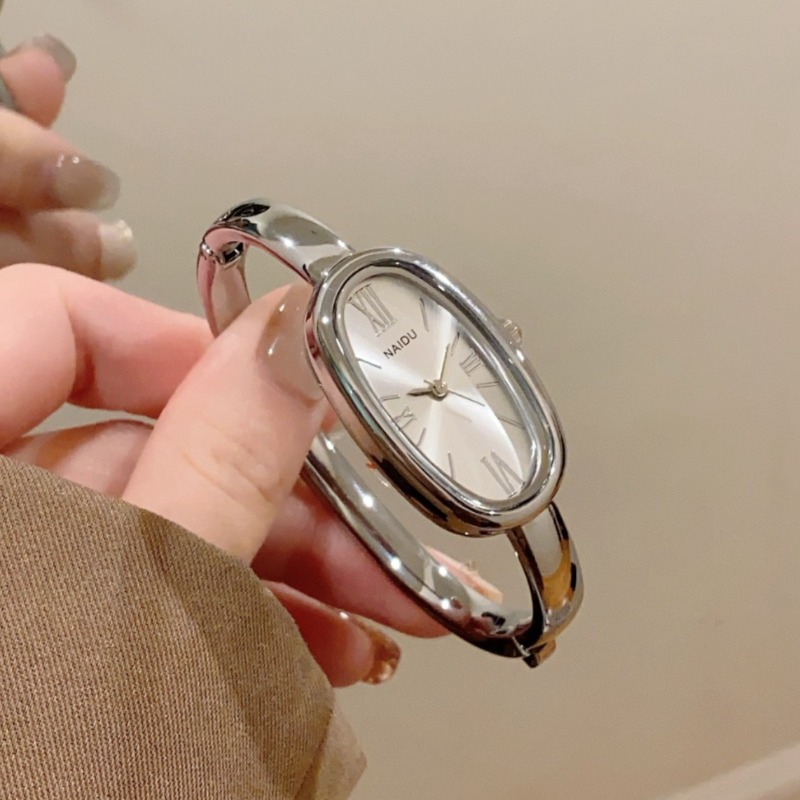 High-end Women's Roman Scale Q - đánh giá và giá Vintage Fashion Watches